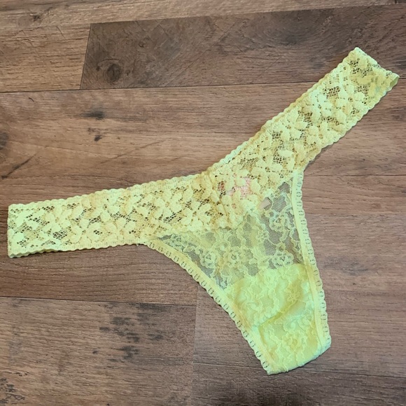 VS vintage floral lace the lacie Thong panty - Picture 1 of 6
